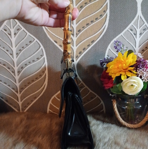 Vintage Bamboo Handle Patented Leather Black Vinyl Evening Handbag 8" - Picture 4 of 12